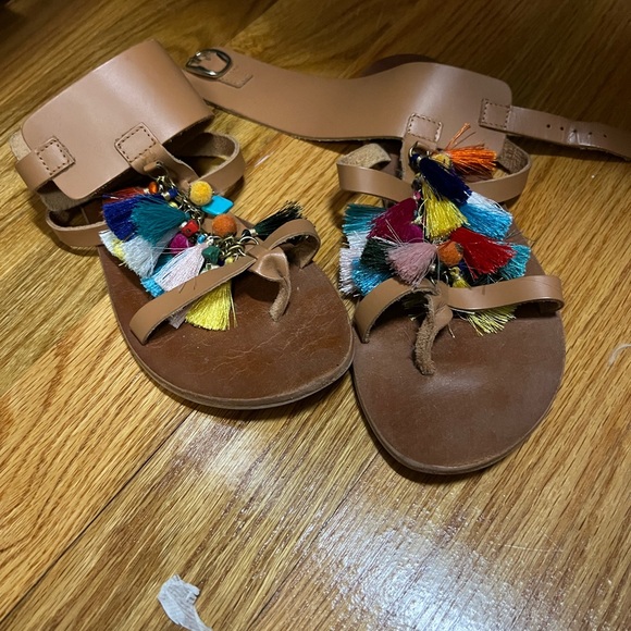 Steve Madden Colorful Sandals - Picture 1 of 5
